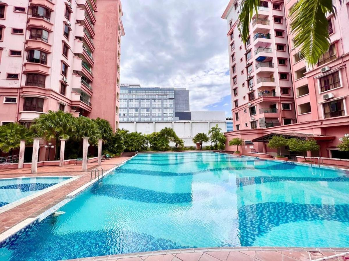 Marina Court Vacation Home 3 Bedrooms - 亞庇 外观 照片