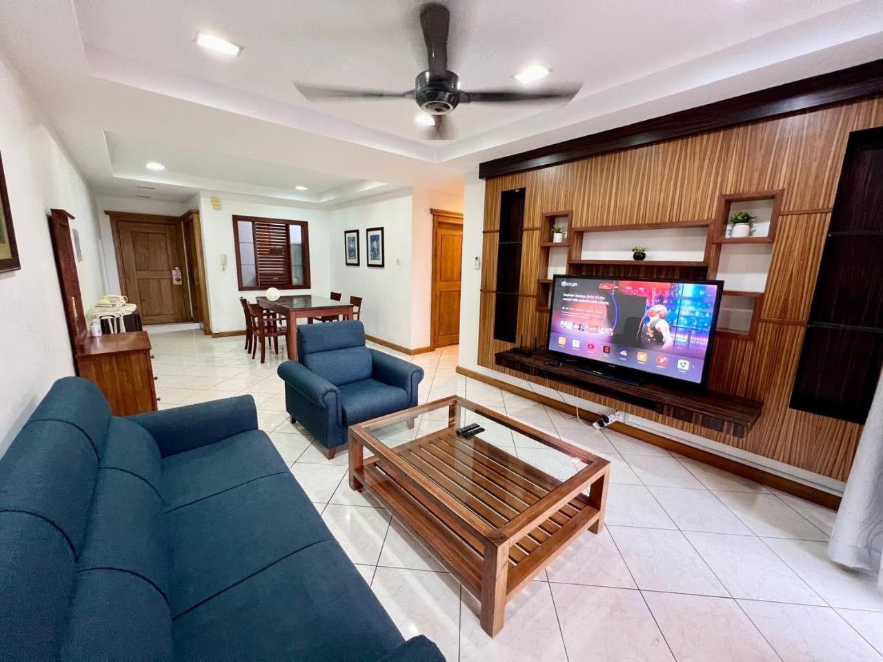 Marina Court Vacation Home 3 Bedrooms - 亞庇 外观 照片