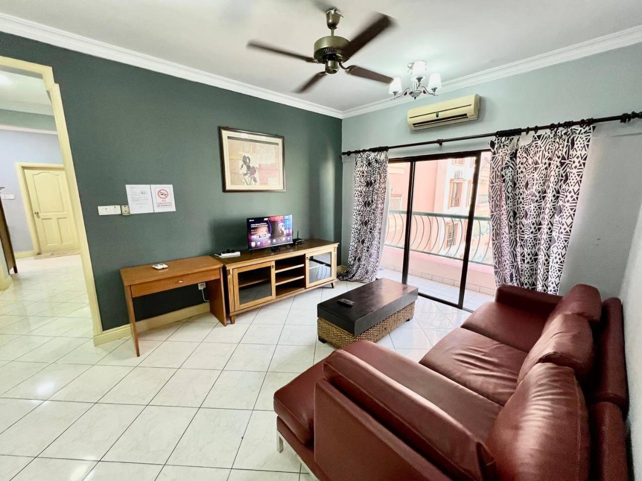 Marina Court Vacation Home 3 Bedrooms - 亞庇 外观 照片