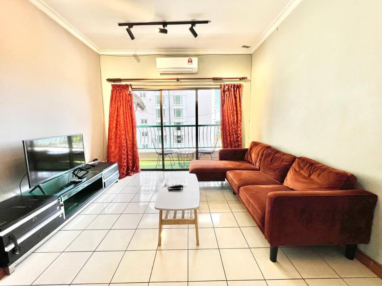 Marina Court Vacation Home 3 Bedrooms - 亞庇 外观 照片